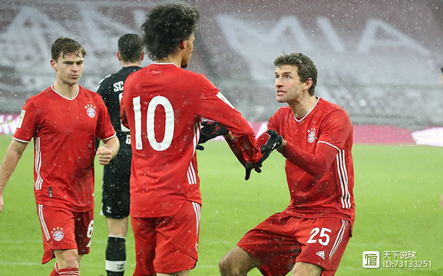 爱游戏APP包含加时末段突围战来临，尤文图斯围绕德甲状态回暖，悬念犹存，阵容厚度经受考验的词条