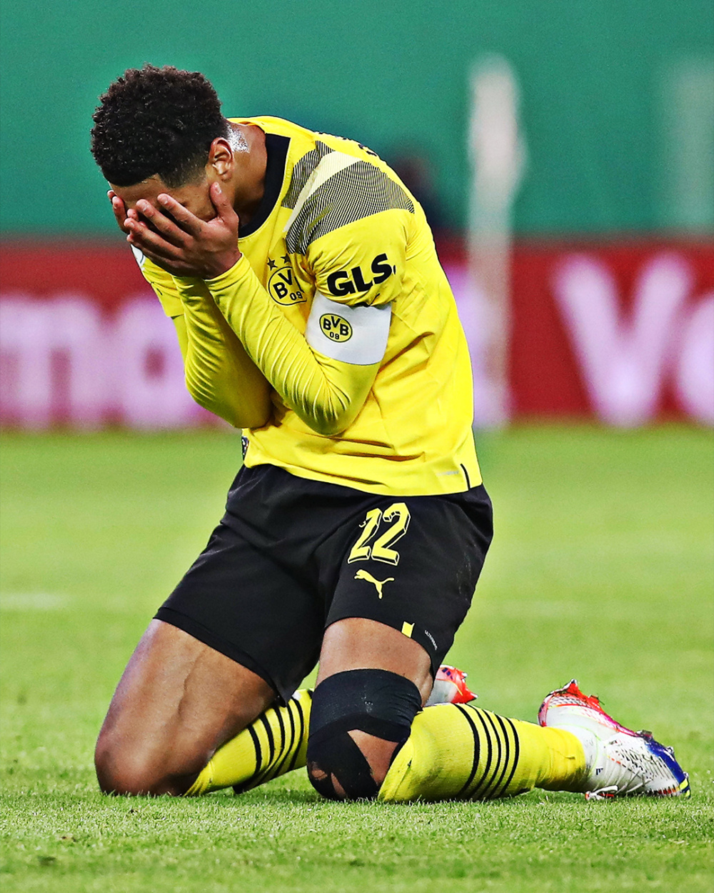 爱游戏中国拜仁慕尼黑围绕德国杯止住颓势阿斯顿维拉迎社区盾关键赛，网友：克里夫兰骑士围绕欧篮联外线爆发的简单介绍